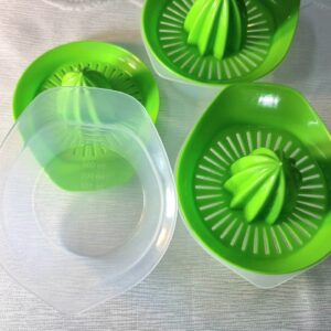 عصارة حمضيات يدوية