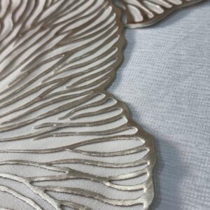 كوستر للطاولة باللون الفضي