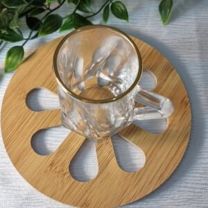 قاعدة خشبية محفورة CNC