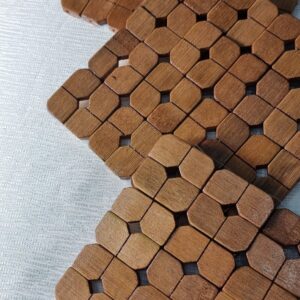 قاعدة خشبية للسخن مشبكة