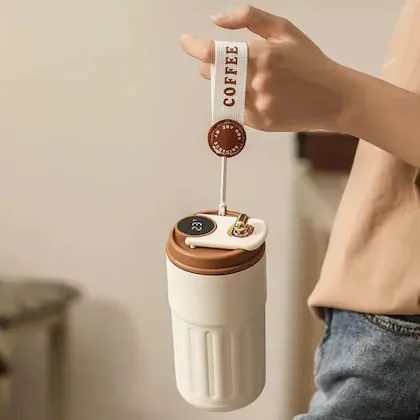 ⁦كوب قهوة / شاي معدني حافظ للحرارة مع مقياس رقمي لدرجة الحرارة⁩ - الصورة ⁦7⁩
