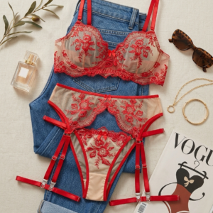 بيبي دول 4 قطع مع شيفون لحمي