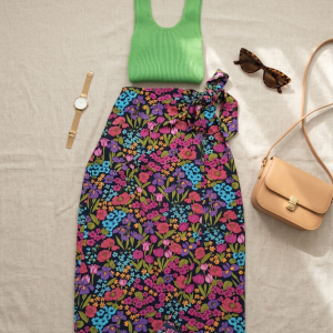 طقم صيفي بألوان مميزة سايز سمول