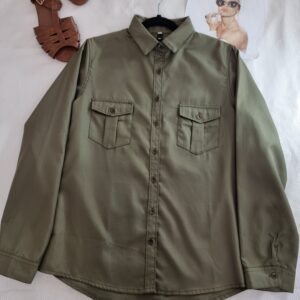 قميص سايز ميديوم