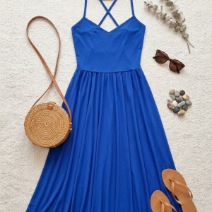 فستان طويل صيفي بارد