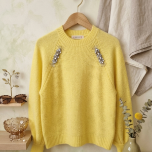 بلوز صوف ناعم جدا سايز M/L