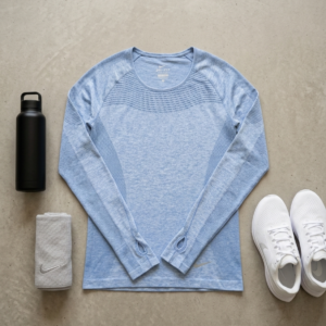 بلوز NIKE سايز سمول