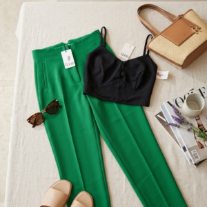 طقم بنطلون مع توب ميديوم M