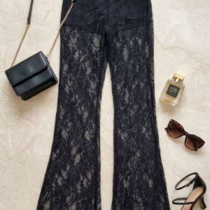 بنطلون دانتيل  سايز ميديوم