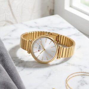 ساعة يد نسائية ماركة CURREN ذهبية فخمة