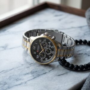 ساعة يد CURREN رجالية تتناغم مع لونين فضي وذهبي ومينا اسود