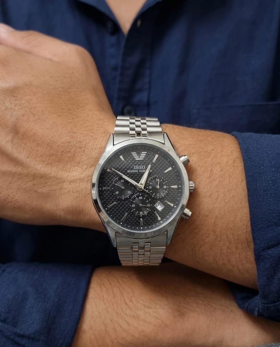 ساعة يد IBSO رجالية بلمساتها الفضية الفاخرة مينا اسود